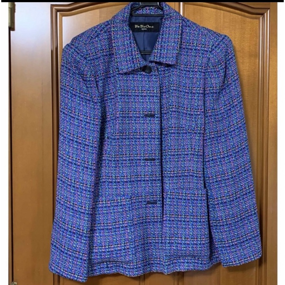 【美品】シルク混レディースジャケット レディースのジャケット/アウター(テーラードジャケット)の商品写真