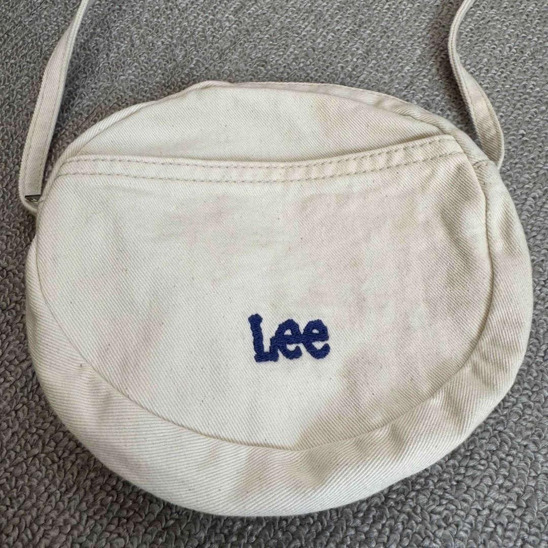 Lee(リー)のLee ラウンドポシェットショルダーバッグ レディースのバッグ(ショルダーバッグ)の商品写真