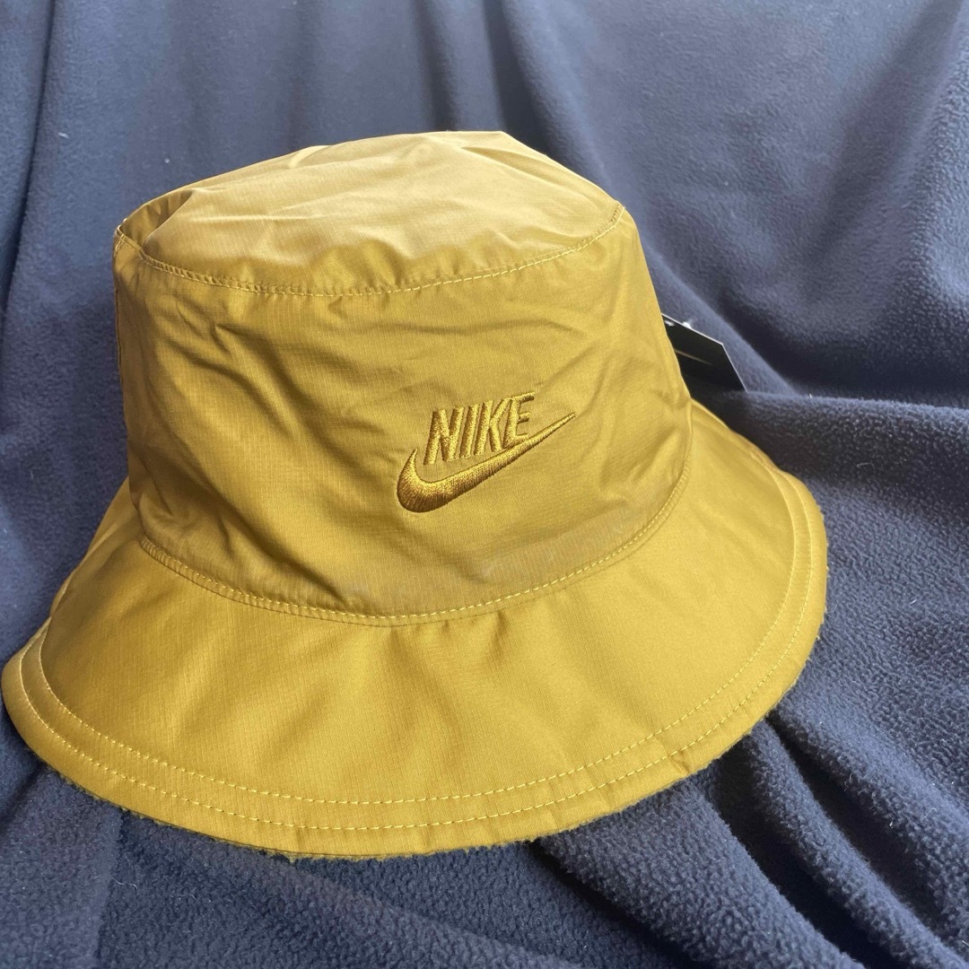 NIKE(ナイキ)のエイペックス ハット 帽子 バケットハット Hat レディースの帽子(ハット)の商品写真