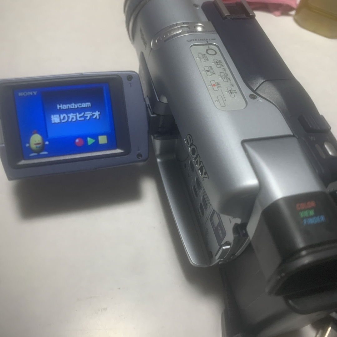 SONY(ソニー)のSONY Video8  Handycam  CCD-TRV230 英語表記 スマホ/家電/カメラのカメラ(ビデオカメラ)の商品写真