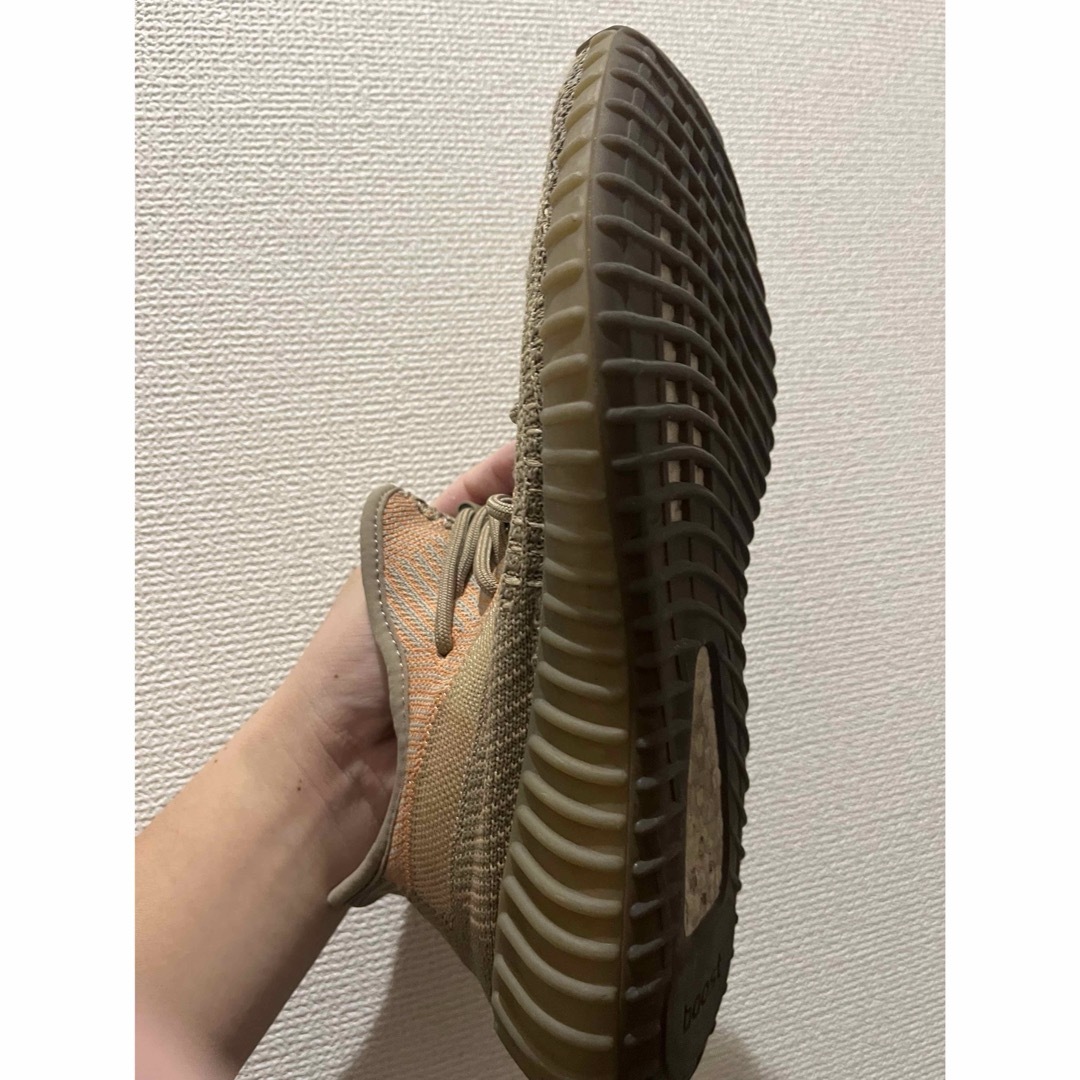 YEEZY（adidas）(イージー)のADIDAS YEEZY BOOST 350 V2 "SAND TAUPE" メンズの靴/シューズ(スニーカー)の商品写真