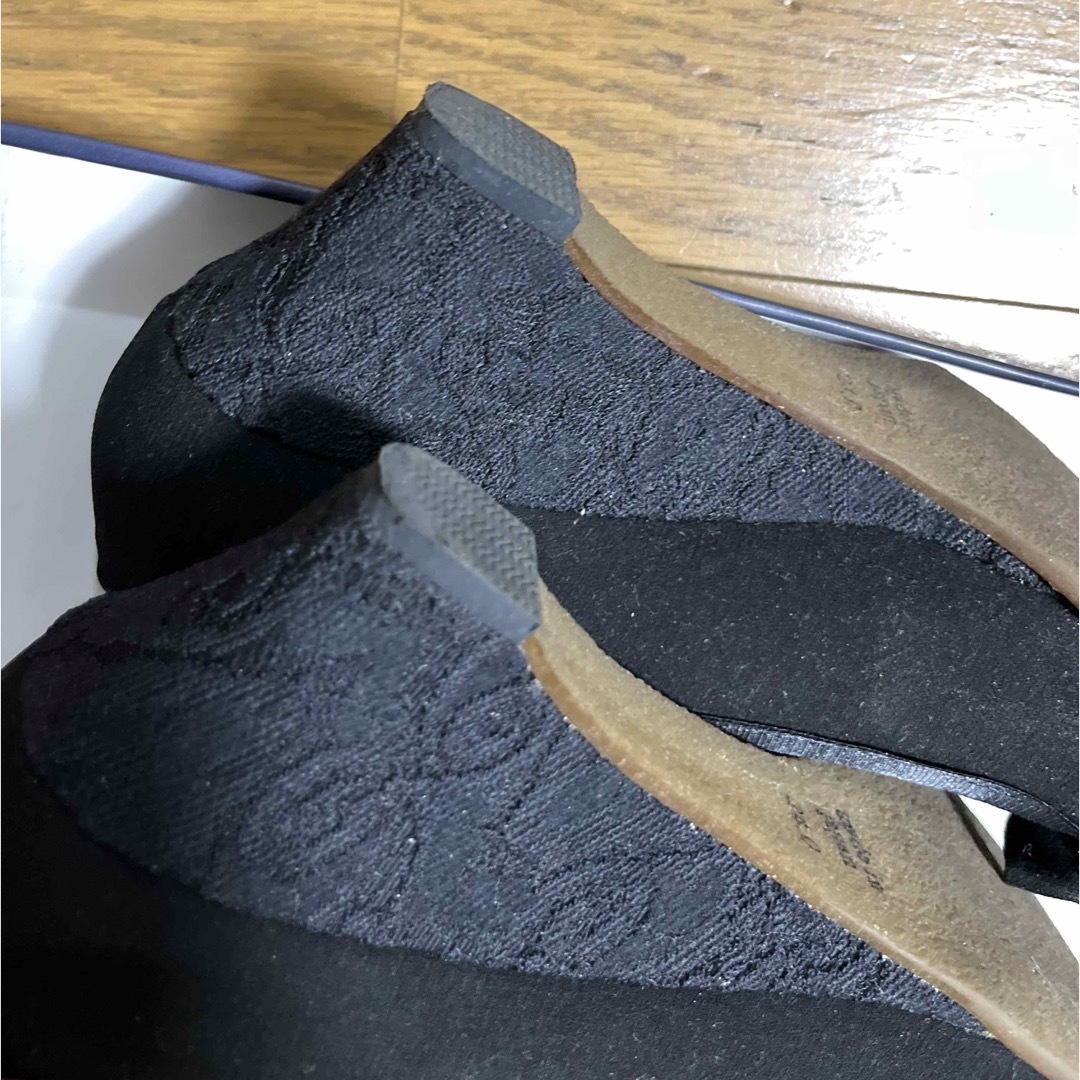 Bridget Birkin(ブリジットバーキン)の24  24EE 黒　レースウエッジヒールパンプス　上品　入学　卒業 レディースの靴/シューズ(ハイヒール/パンプス)の商品写真