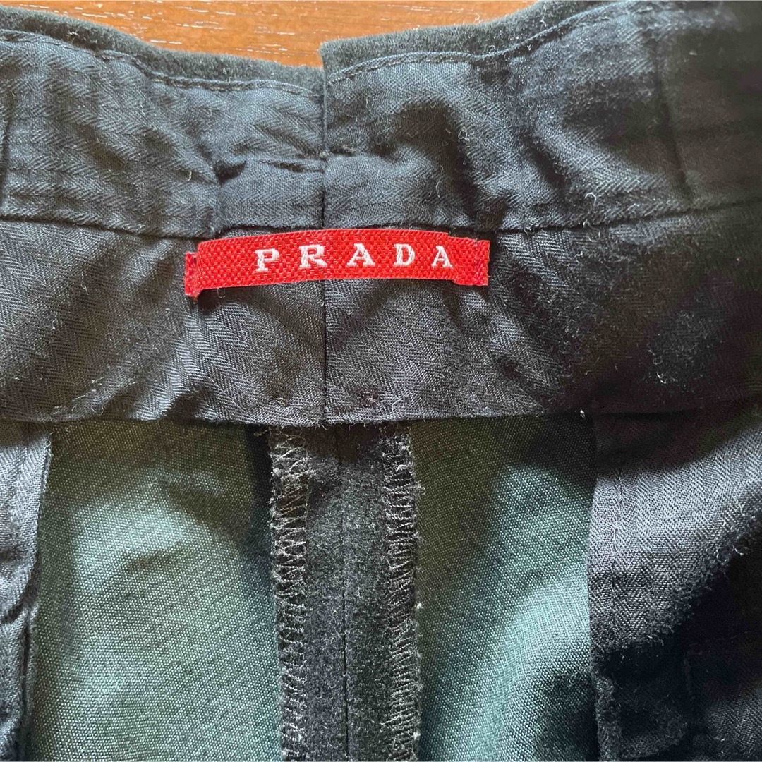 PRADA(プラダ)のPRADA パンツ メンズのパンツ(ワークパンツ/カーゴパンツ)の商品写真