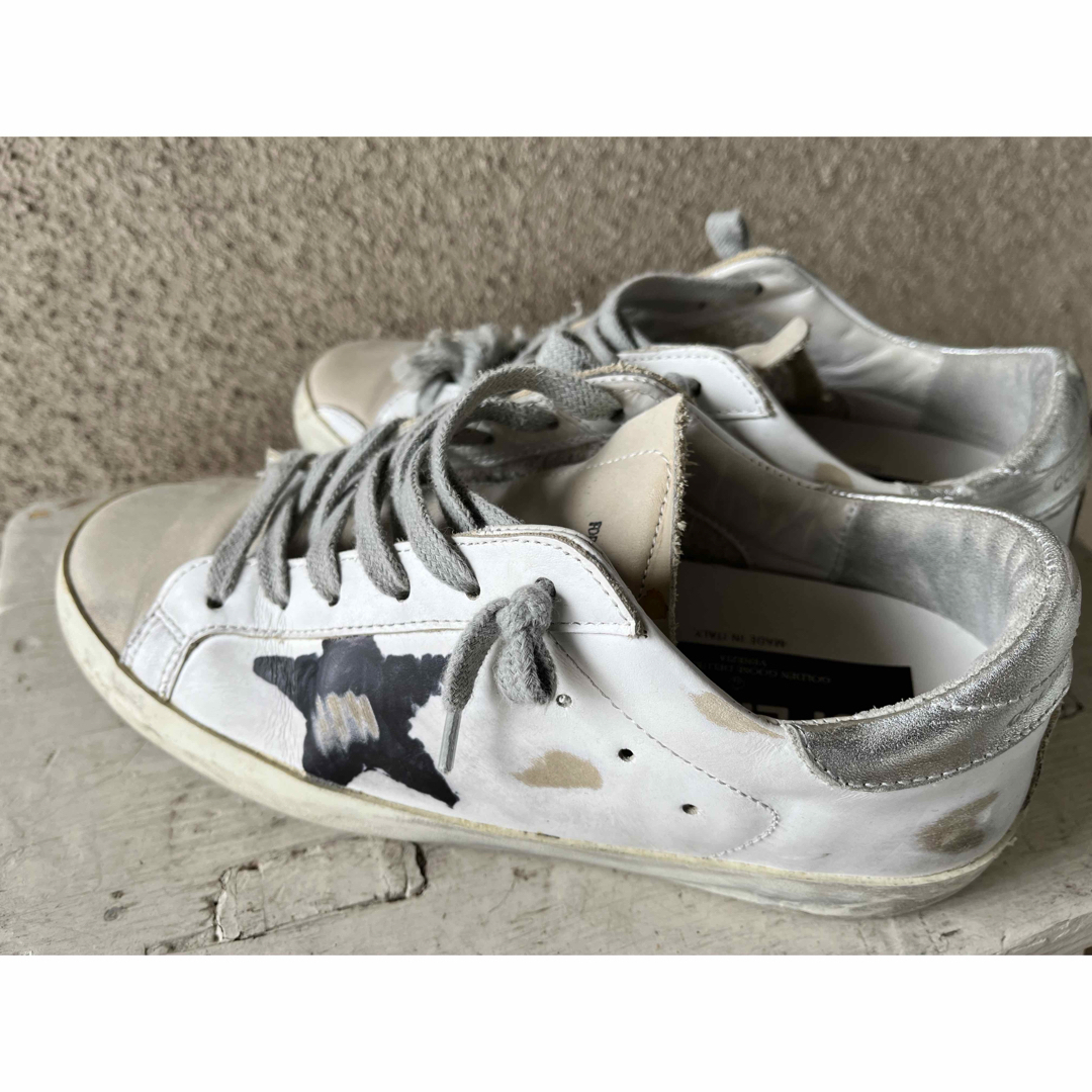 GOLDEN GOOSE(ゴールデングース)のGOLDEN GOOSE SNEAKERS SUPERSTAR 36 レディースの靴/シューズ(スニーカー)の商品写真