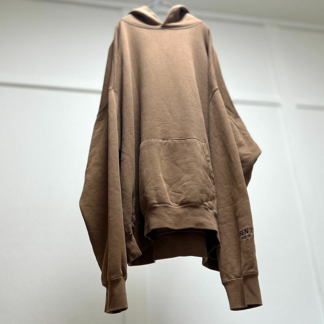 FEAR OF GOD(フィアオブゴッド)のEssentialsエッセンシャルズFear of god裏起毛パーカー/XL メンズのトップス(パーカー)の商品写真