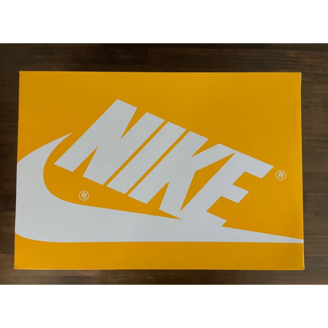 NIKE(ナイキ)の国内正規 黒タグNike Air Ship SP University Gold メンズの靴/シューズ(スニーカー)の商品写真