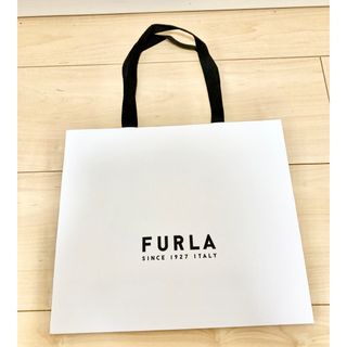 フルラ(Furla)の【フルラ・FURLA】ショッピングバック ショッパー 紙袋(ショップ袋)