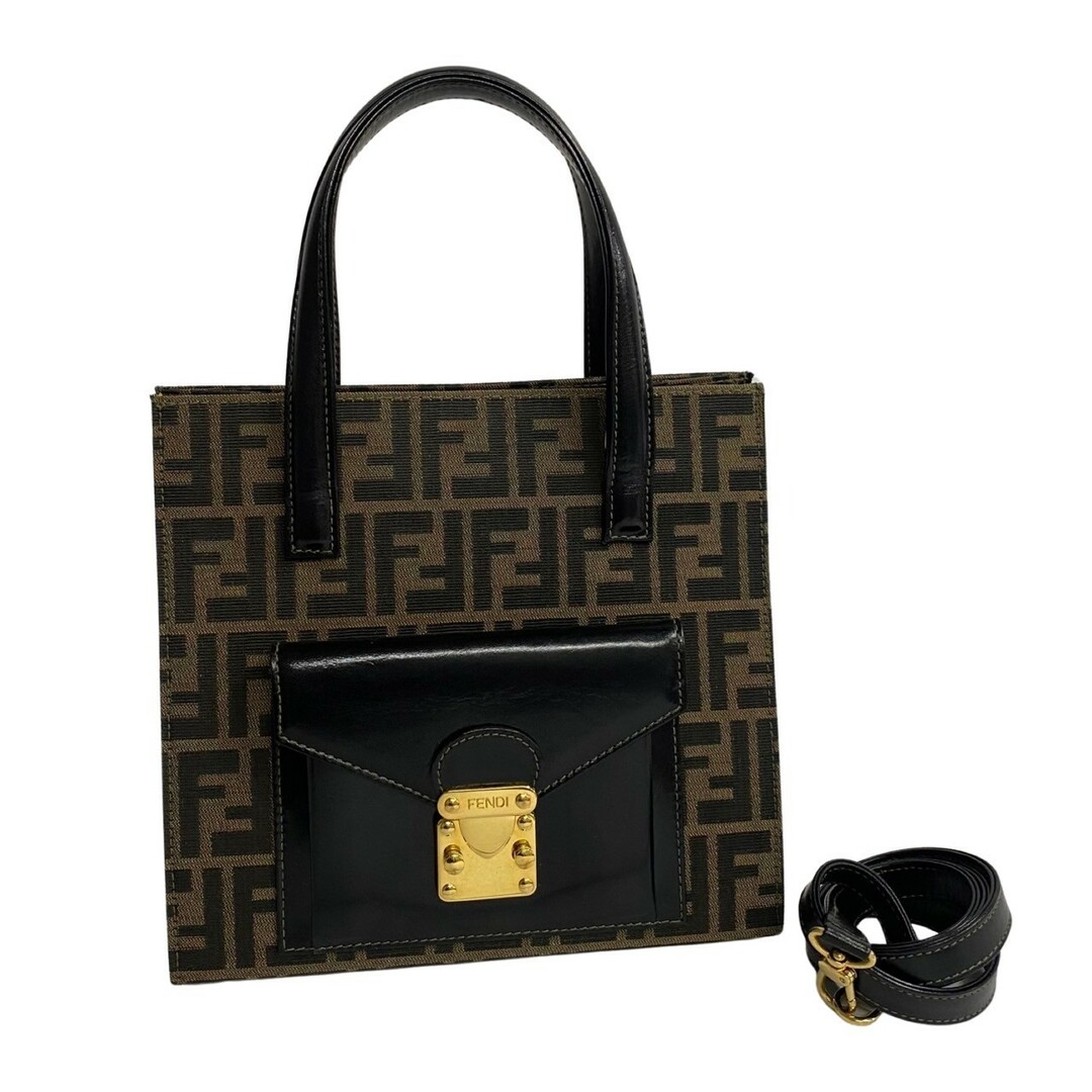 FENDI - 極 美品 保存袋付 FENDI フェンディ ズッカ FF ロゴ 柄 金具