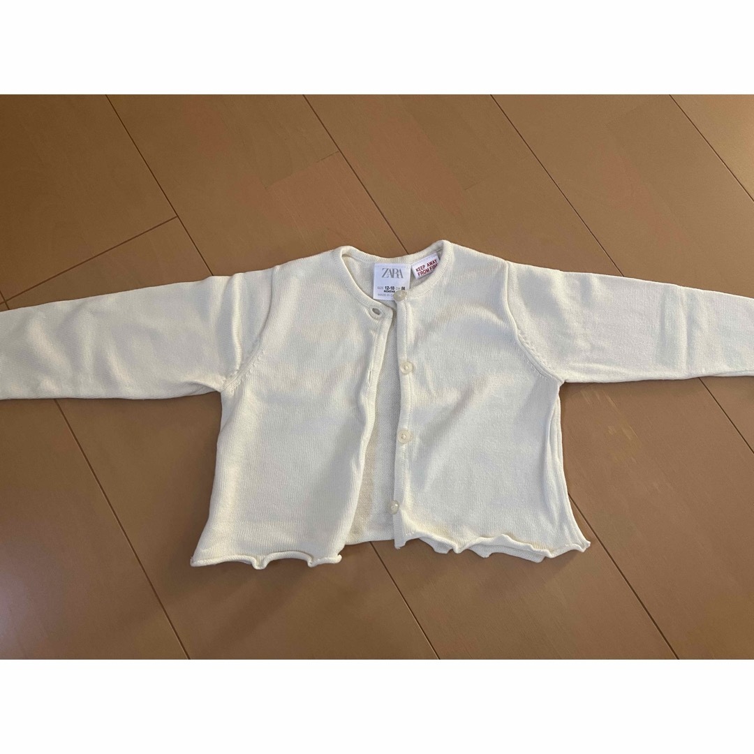 ZARA KIDS(ザラキッズ)のZARA カーディガン キッズ/ベビー/マタニティのベビー服(~85cm)(カーディガン/ボレロ)の商品写真