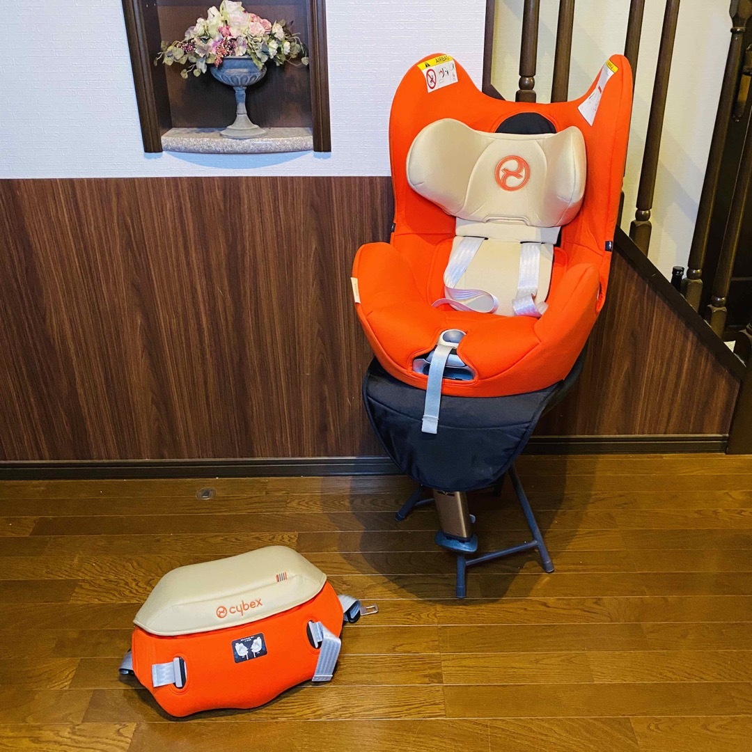 cybex(サイベックス)の【美品】Cybex チャイルドシート Sirona isofix シローナ キッズ/ベビー/マタニティの外出/移動用品(自動車用チャイルドシート本体)の商品写真