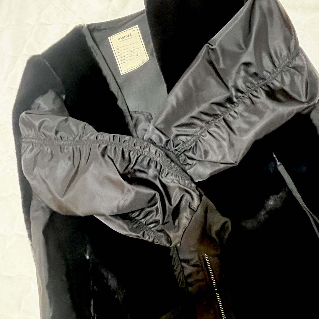 esinta/エシンタ　ファー切り替えジャケット レディースのジャケット/アウター(ミリタリージャケット)の商品写真