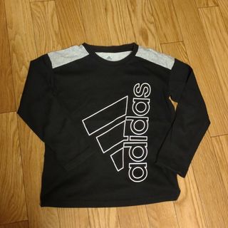 アディダス(adidas)のadidas　ロンＴ　キッズ(Tシャツ/カットソー)