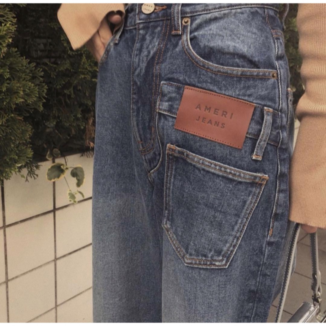 Ameri VINTAGE(アメリヴィンテージ)のAMERI OVERLAP FAKE DENIM レディースのパンツ(デニム/ジーンズ)の商品写真