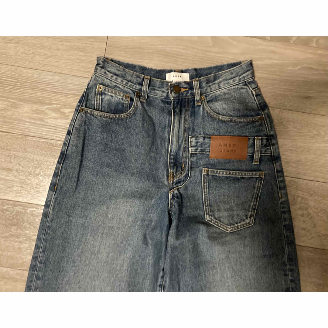 Ameri VINTAGE(アメリヴィンテージ)のAMERI OVERLAP FAKE DENIM レディースのパンツ(デニム/ジーンズ)の商品写真