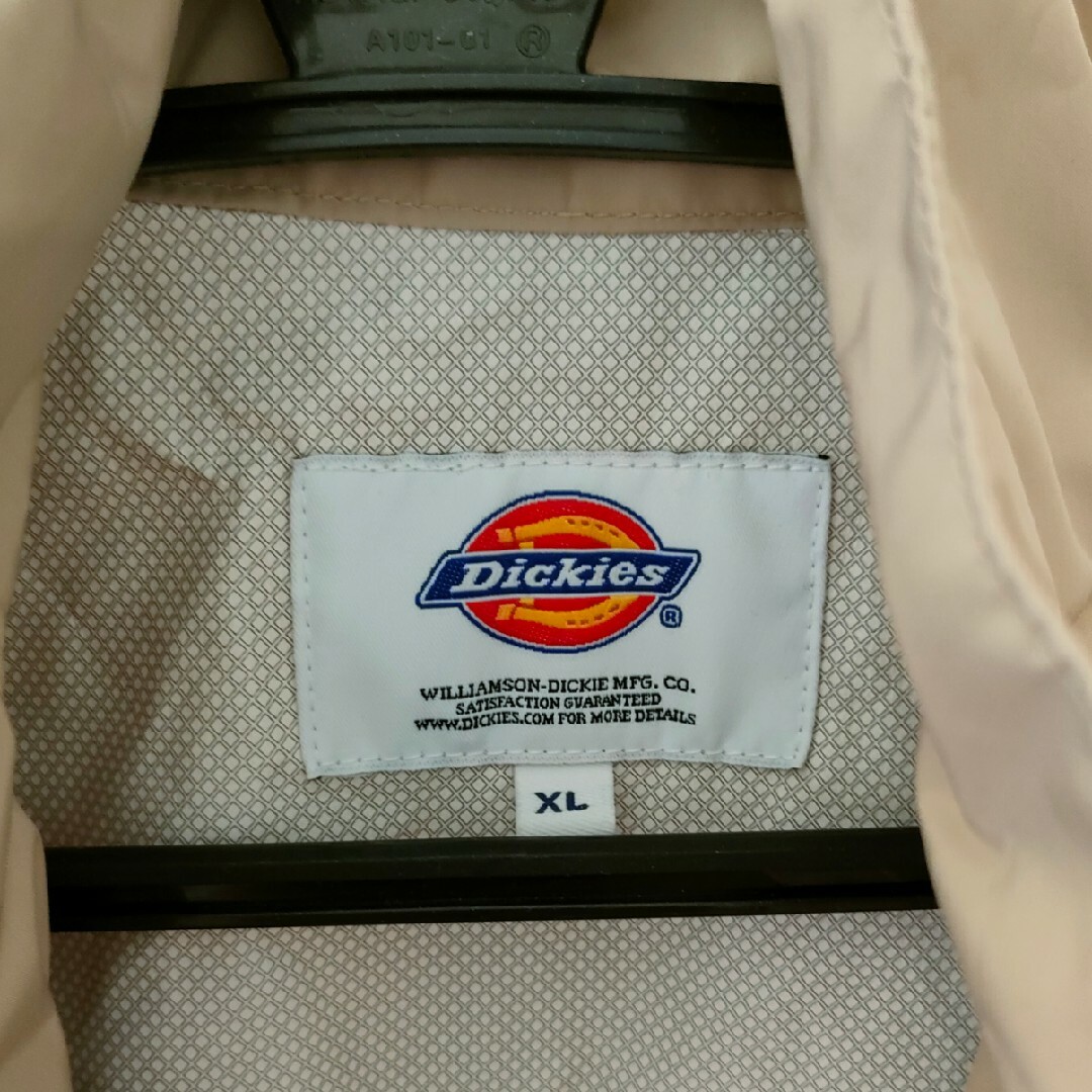 Dickies(ディッキーズ)のDickies デッキーズ　ウインドブレーカー メンズのジャケット/アウター(ナイロンジャケット)の商品写真