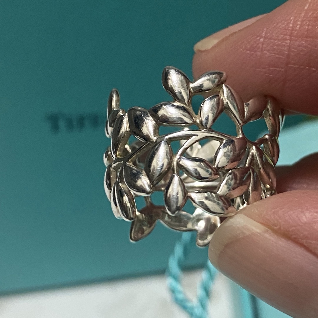 Tiffany & Co.(ティファニー)のtiffanyオリーブリーフリング10号 レディースのアクセサリー(リング(指輪))の商品写真