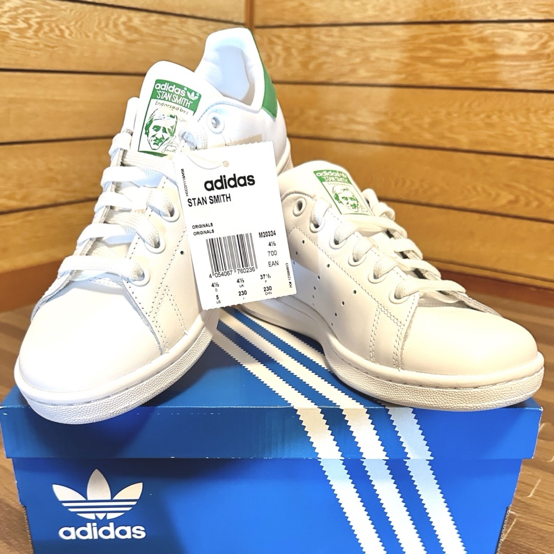 スタンスミス STAN SMITH アディダス オリジナルス グリーン レザー