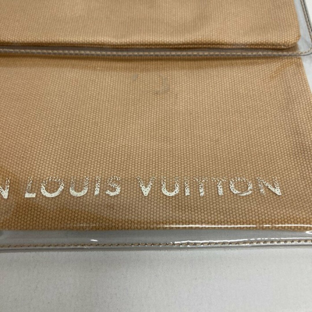 LOUIS VUITTON(ルイヴィトン)の★LOUIS VUITTON ルイヴィトン FONDATION LOUIS VUITTON ルイヴィトン美術館限定 タブレットケース iPadケース クラッチバック ポーチ レディースのバッグ(クラッチバッグ)の商品写真