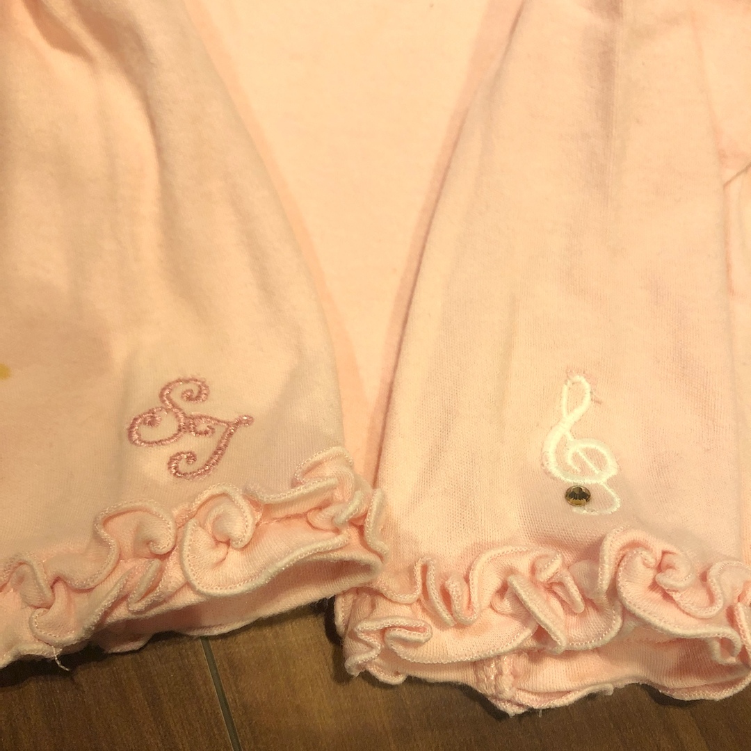 Shirley Temple(シャーリーテンプル)のシャーリーテンプル⭐︎音符フリルカットソー110 100 キッズ/ベビー/マタニティのキッズ服女の子用(90cm~)(Tシャツ/カットソー)の商品写真