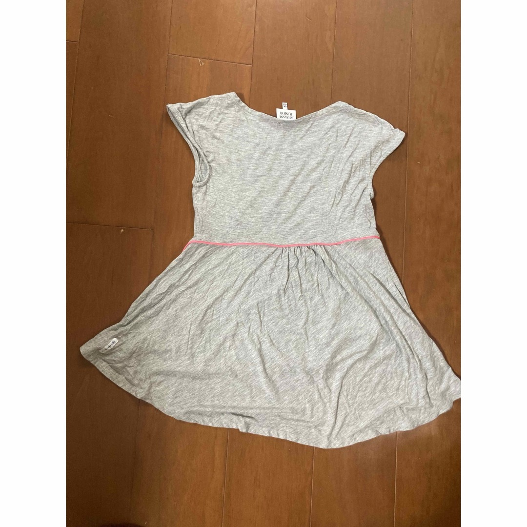 ARMANI JUNIOR(アルマーニ ジュニア)のアルマーニjr 女の子Tシャツ12歳150センチ キッズ/ベビー/マタニティのキッズ服女の子用(90cm~)(Tシャツ/カットソー)の商品写真