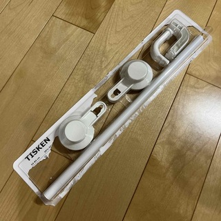 イケア(IKEA)の新品同様☆IKEA☆TISKENタオル掛けハンガー(タオル/バス用品)