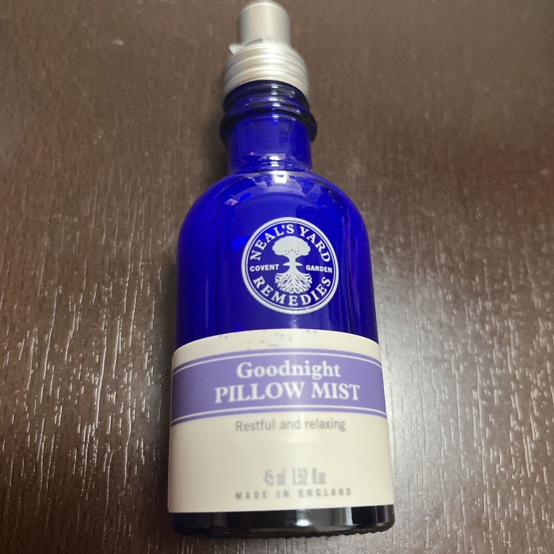 NEAL'S YARD(ニールズヤード)の値下げ‼️ニールズヤード グッドナイト ピローミストギフト箱入り(45ml) コスメ/美容のリラクゼーション(アロマスプレー)の商品写真