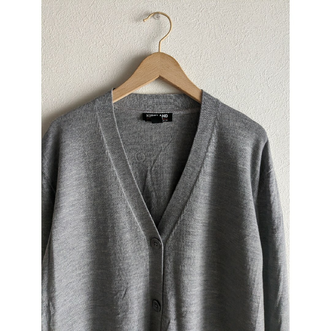 BEAMS(ビームス)のKIRKLAND EXTRA FINE MERINO WOOL CARDIGAN メンズのトップス(カーディガン)の商品写真