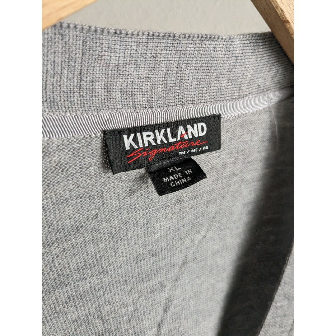 BEAMS(ビームス)のKIRKLAND EXTRA FINE MERINO WOOL CARDIGAN メンズのトップス(カーディガン)の商品写真