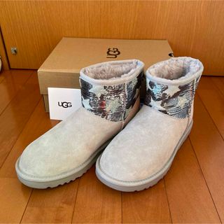 UGG - 【美品】UGG W MICHAELA ミケーラ ショートブーツ ベージュ23.0