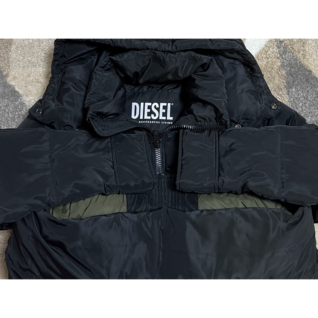 DIESEL(ディーゼル)のDIESEL ディーゼル　ダウンジャケット メンズのジャケット/アウター(ダウンジャケット)の商品写真