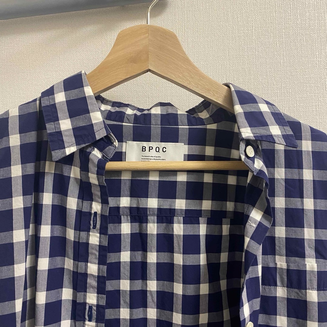 三越伊勢丹　ギンガムチェックシャツ　青 レディースのトップス(シャツ/ブラウス(長袖/七分))の商品写真
