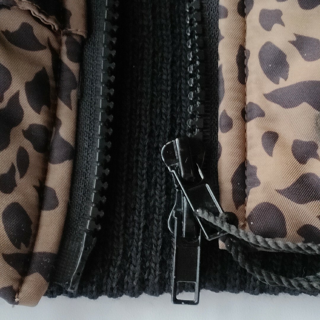 未使用タグ付 (XL) 中綿 ブルゾン ジャンパー ファー 豹柄 総柄 カーキ レディースのジャケット/アウター(ブルゾン)の商品写真
