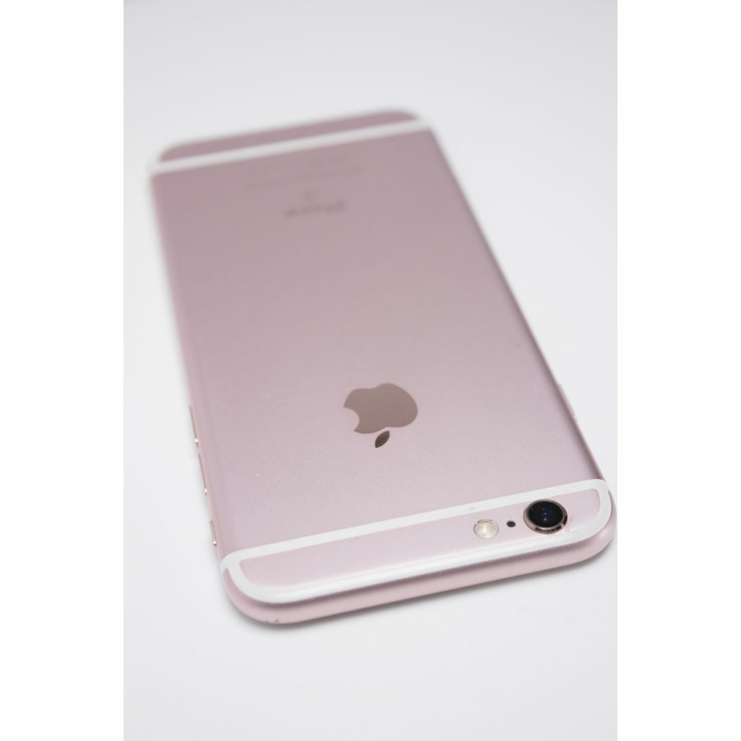 Apple(アップル)のApple iPhone 6s RoseGold 64GB　本体のみ スマホ/家電/カメラのスマートフォン/携帯電話(スマートフォン本体)の商品写真