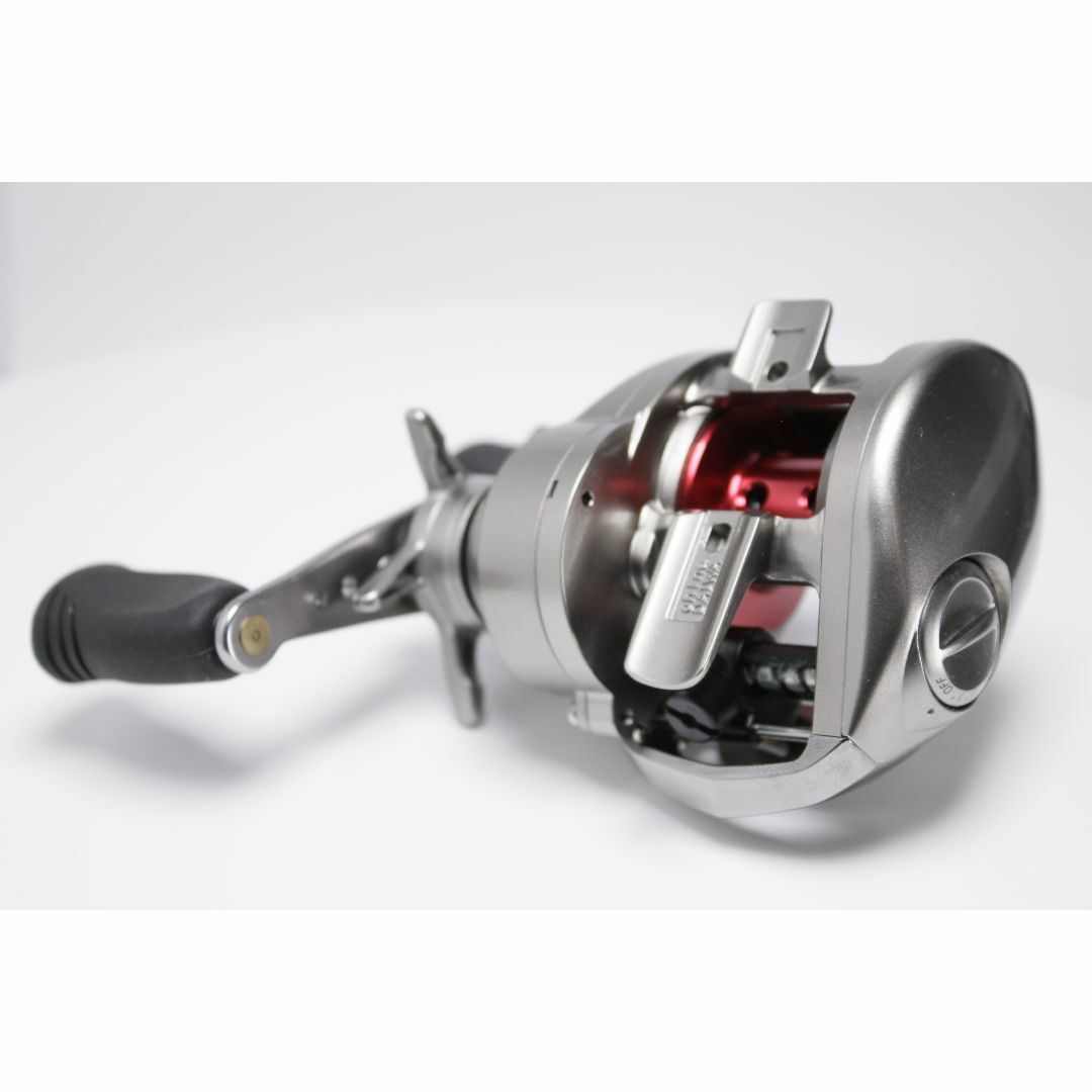 DAIWA(ダイワ)の【DAIWA】AGGREST アグレスト 100SHL 未使用品 スポーツ/アウトドアのフィッシング(リール)の商品写真