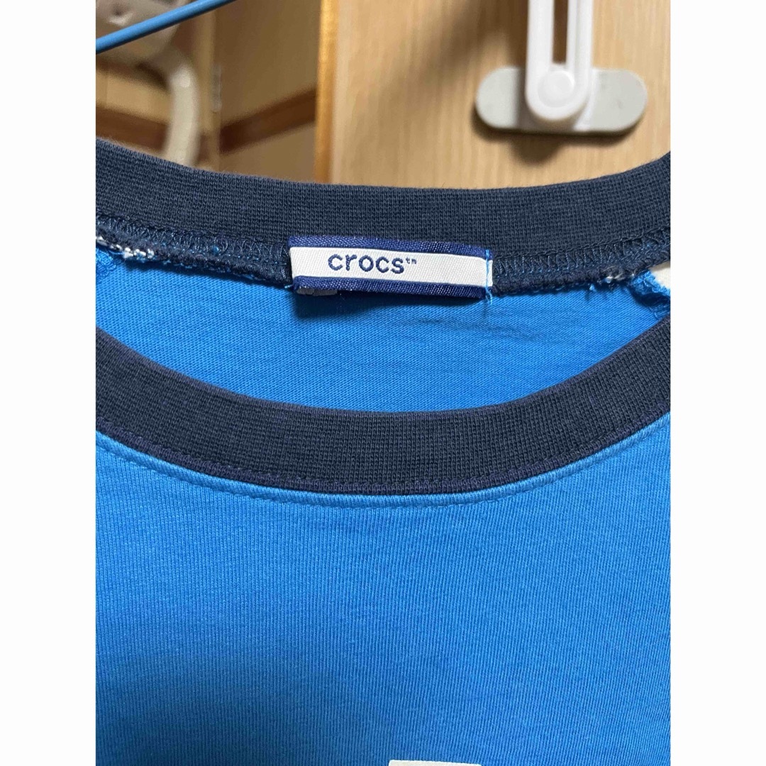 crocs(クロックス)のクロックス　ロンT  青 レディースのトップス(Tシャツ(長袖/七分))の商品写真