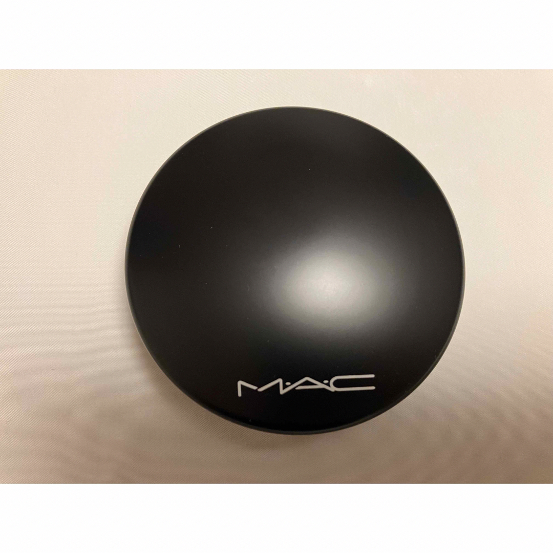 MAC(マック)のMACのMINERALIZESKINFINSHNATURAL コスメ/美容のベースメイク/化粧品(フェイスカラー)の商品写真