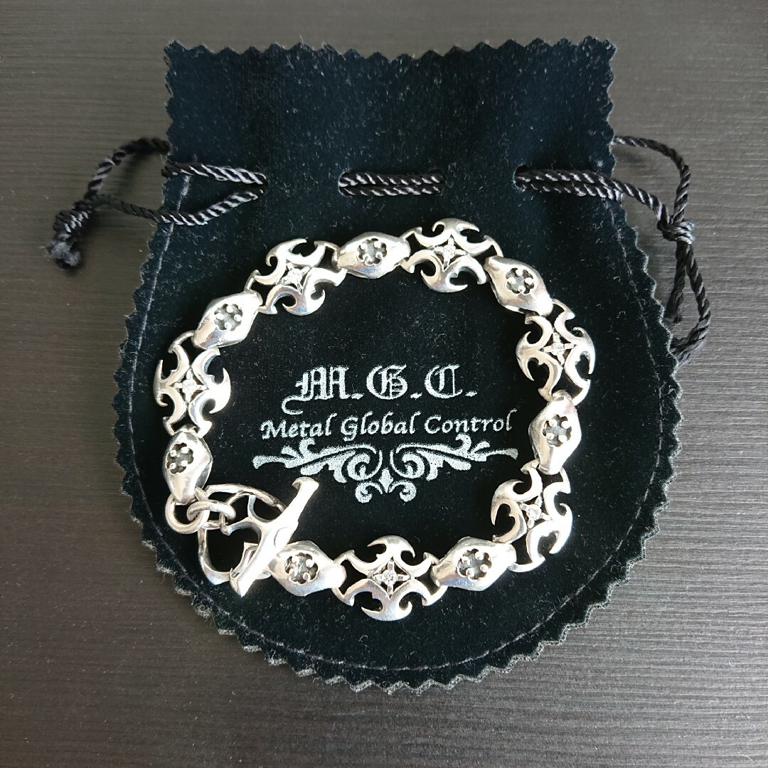 M.G.C. クロス モチーフ Tバー silver ブレスレット メンズのアクセサリー(ブレスレット)の商品写真