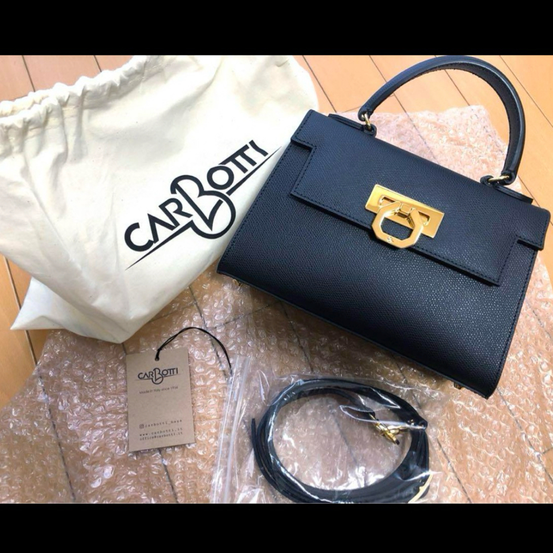 TOMORROWLAND(トゥモローランド)の【新品未使用】CARBOTTI カルボッティ GRETA245 レディースのバッグ(ショルダーバッグ)の商品写真