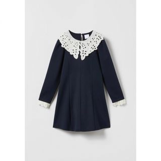 ザラキッズ(ZARA KIDS)の新品　ZARA キッズ　マッチング刺繍入りワンピース(ワンピース)