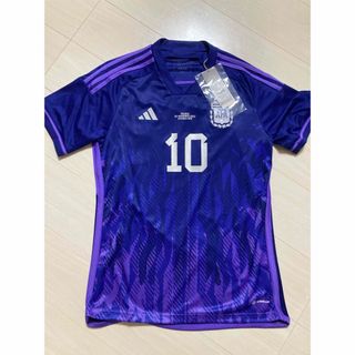 アディダス(adidas)の【新品タグ付き】アルゼンチン代表2022アウェイユニフォーム10番メッシ(ウェア)