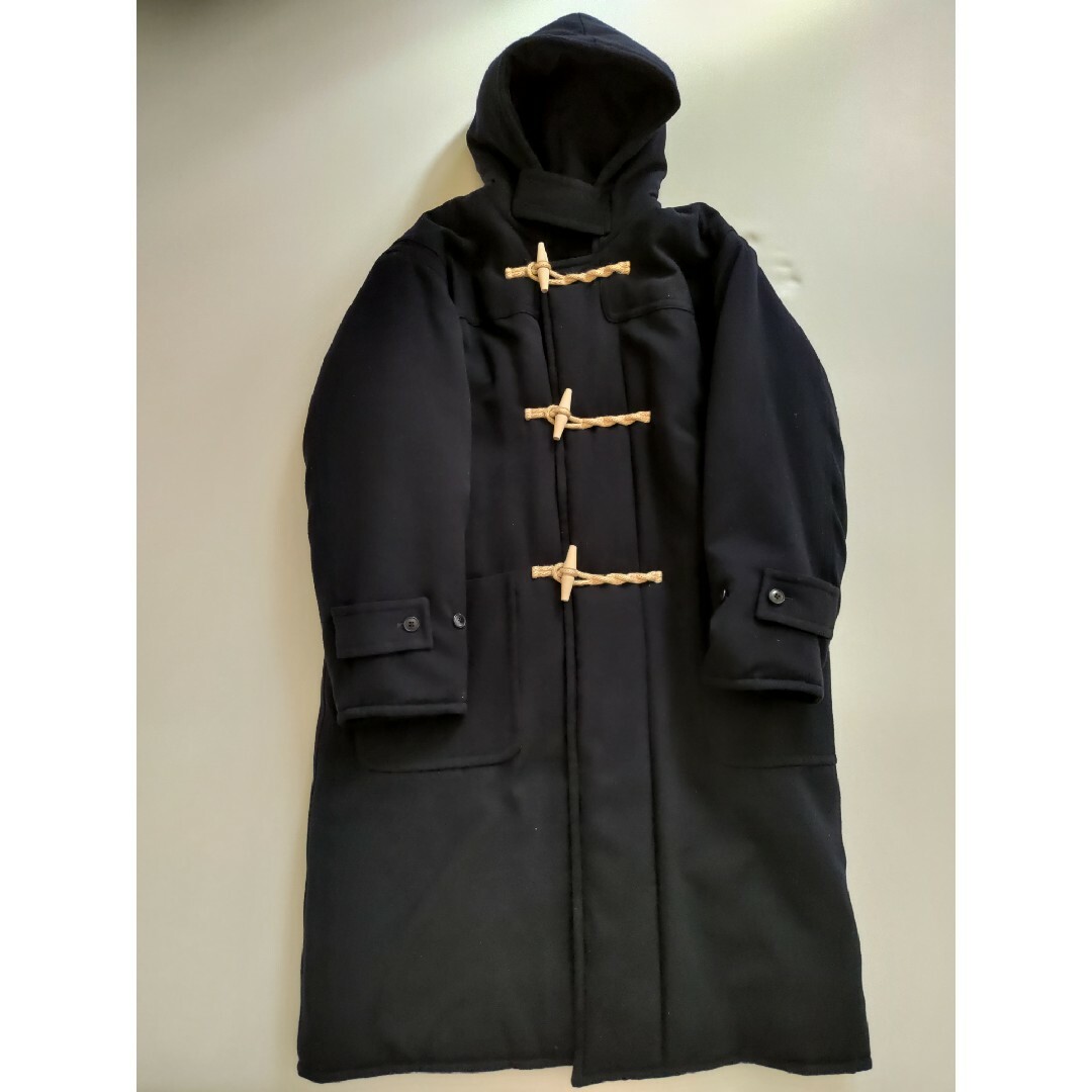 COMOLI(コモリ)のCOMOLI ウール 中綿 ダッフルコート メンズのジャケット/アウター(ダッフルコート)の商品写真