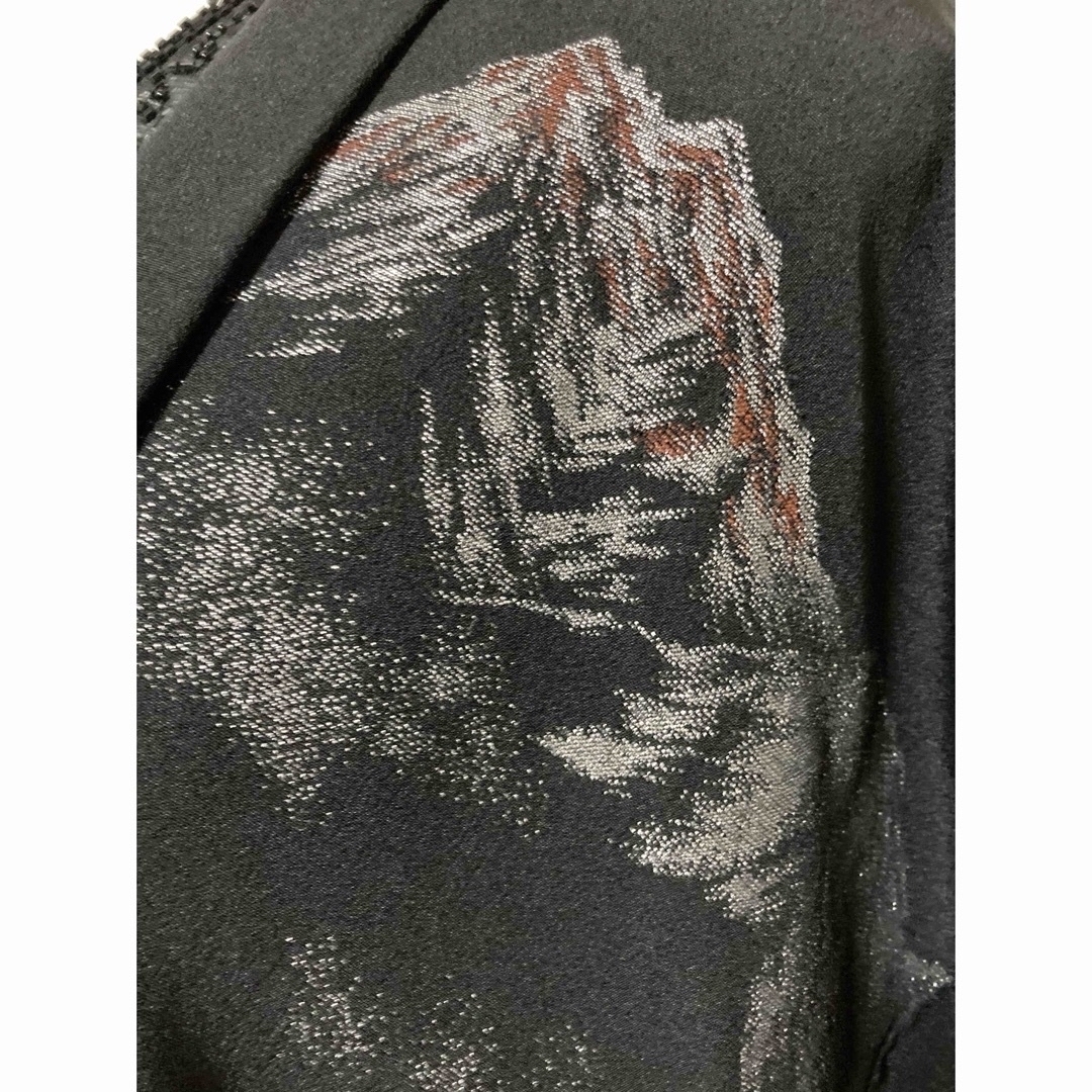 一つ紋付き🌠ゴージャス黒羽織　　　　　　　　🌠クールな織柄 レディースの水着/浴衣(着物)の商品写真