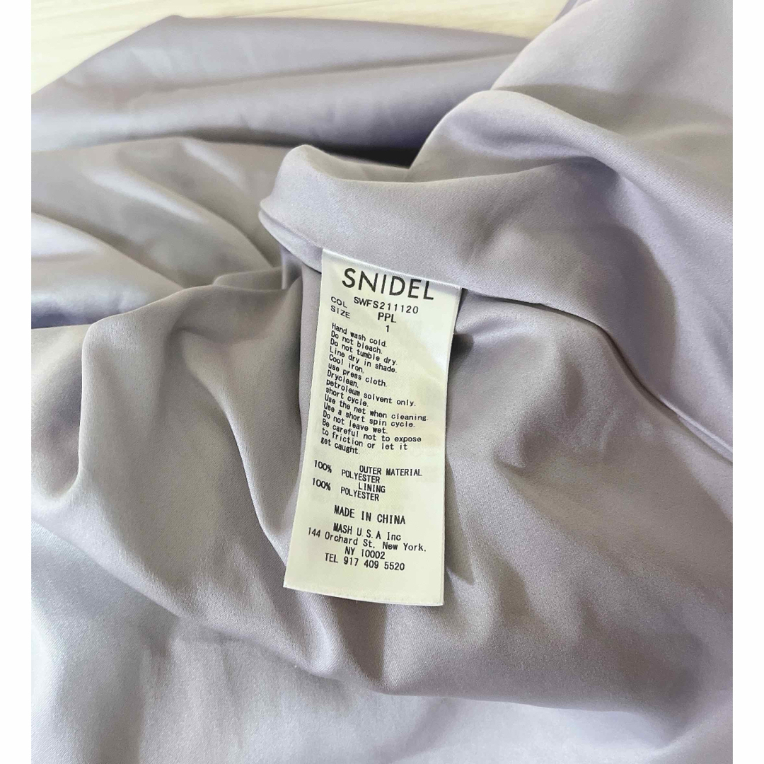 SNIDEL(スナイデル)のsnidel ミモレ丈スカート フレア パープル 紫 ロング スナイデル春 レディースのスカート(ひざ丈スカート)の商品写真