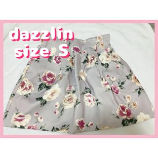 ダズリン(dazzlin)のdazzlin スカート　ミニ　紫　花柄(ミニスカート)