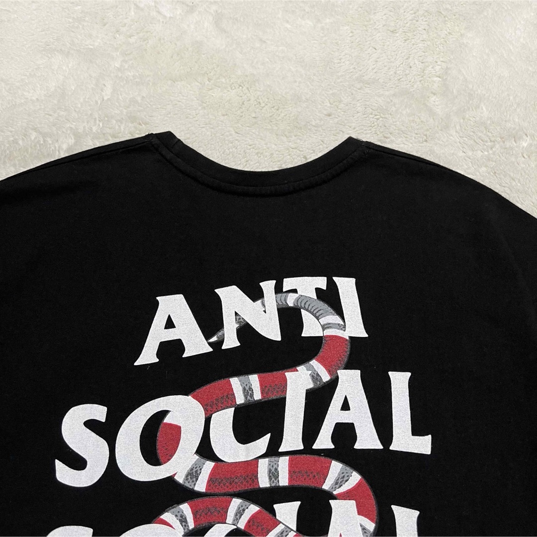 ANTI SOCIAL SOCIAL CLUB(アンチソーシャルソーシャルクラブ)のANTI SOCIAL SOCIAL CLUB Tシャツ   ヘビ　メンズL相当 メンズのトップス(Tシャツ/カットソー(半袖/袖なし))の商品写真