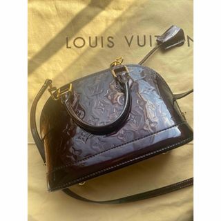 ルイヴィトン(LOUIS VUITTON)の⭐︎希少⭐︎ルイヴィトン ヴェルニ アルマ アマラントBB (ショルダーバッグ)