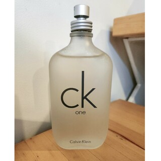 カルバンクライン(Calvin Klein)のCalvin Klein   ck-one香水(香水(男性用))