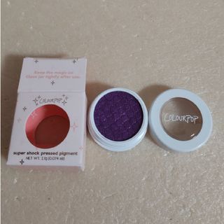 カラーポップ(colourpop)の【未使用※】カラーポップ　スーパーショックシャドウYOLO(アイシャドウ)