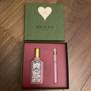 グッチ(Gucci)のGUCCI フローラ　オードパルファム　香水セット(香水(女性用))
