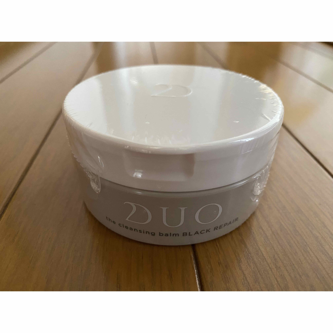 DUO(デュオ)のDUO  クレンジングバーム ブラックリペア　90g コスメ/美容のスキンケア/基礎化粧品(クレンジング/メイク落とし)の商品写真